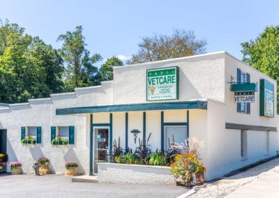 Paoli Vetcare Hospital Front View